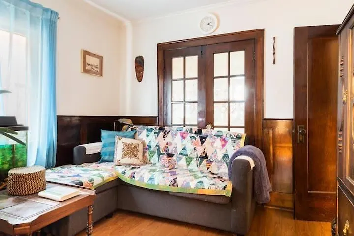 منزل للإقامة Relax And Cozy Room تورونتو كندا